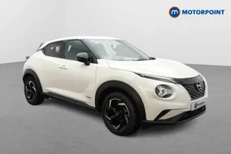 Nissan Juke N-Connecta Automatic Petrol-Electric Hybrid SUV - Stock Number (1666951) - Drivers side front corner
