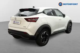 Nissan Juke N-Connecta Automatic Petrol-Electric Hybrid SUV - Stock Number (1666951) - Drivers side rear corner