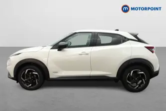 Nissan Juke N-Connecta Automatic Petrol-Electric Hybrid SUV - Stock Number (1666951) - Passenger side