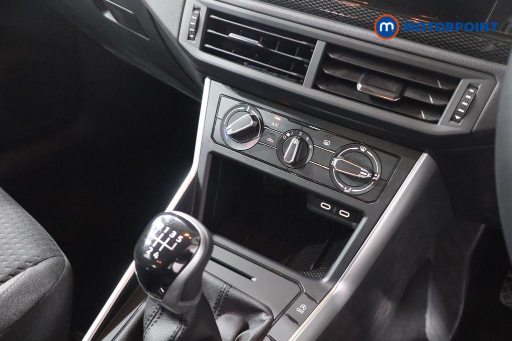 Volkswagen Polo Life Manual Petrol Hatchback - Stock Number (1667020) - 11th supplementary image