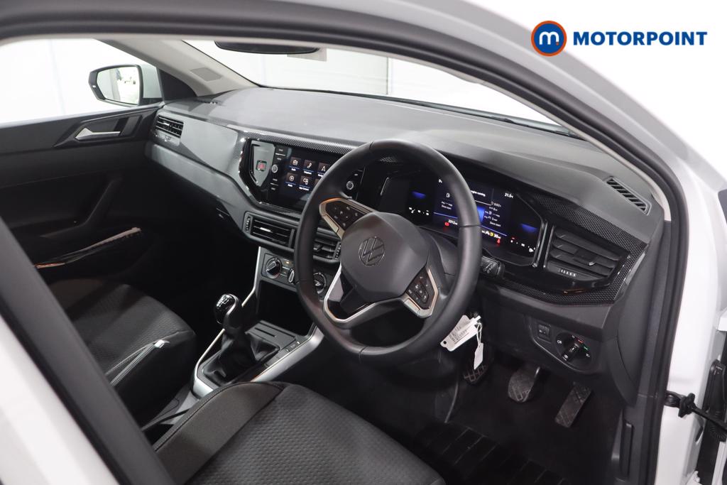 Volkswagen Polo Life Manual Petrol Hatchback - Stock Number (1667020) - 1st supplementary image