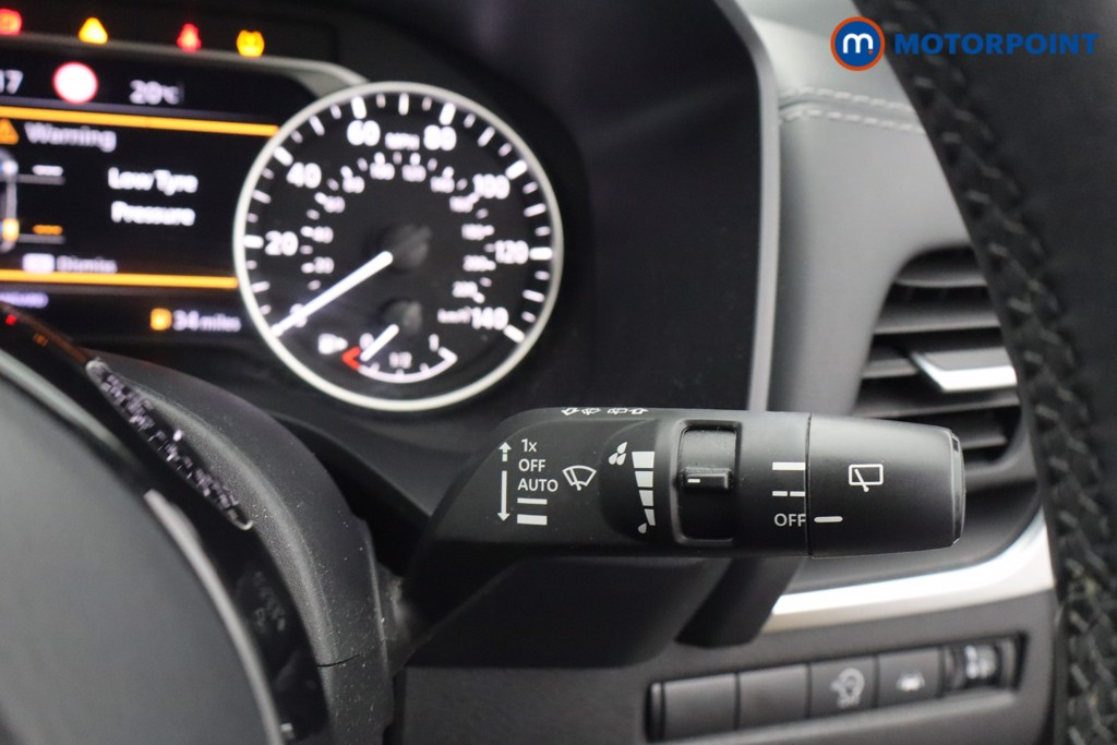 Nissan Qashqai Acenta Premium Manual Petrol SUV - Stock Number (1667073) - 7th supplementary image
