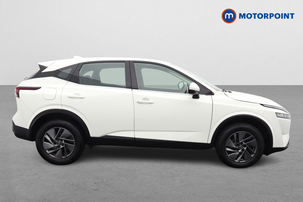 Nissan Qashqai Acenta Premium Manual Petrol SUV - Stock Number (1667073) - Drivers side