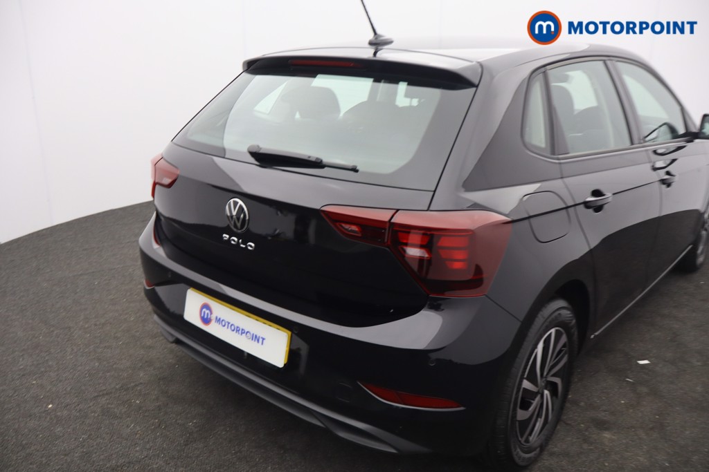 Volkswagen Polo Life Manual Petrol Hatchback - Stock Number (1667242) - 2nd supplementary image