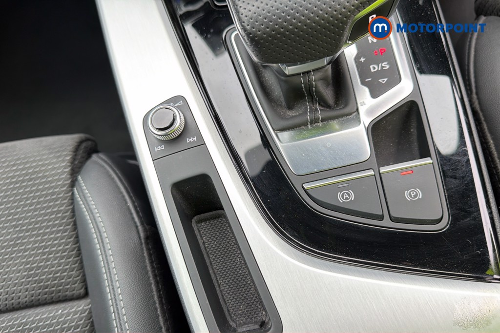 Audi A4 S Line Automatic Petrol Saloon - Stock Number (1667405) - 16th supplementary image