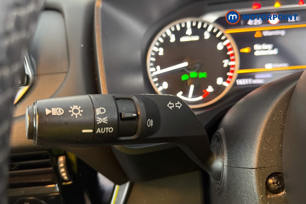 Nissan Qashqai Acenta Premium Manual Petrol SUV - Stock Number (1667422) - 6th supplementary image