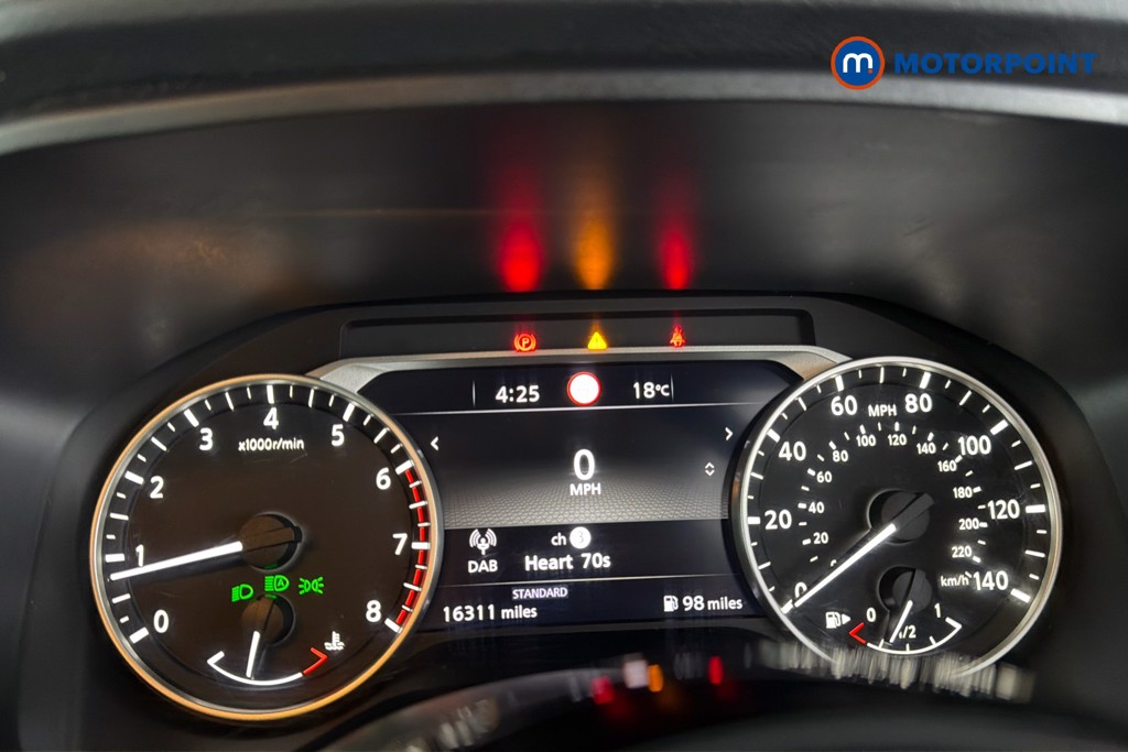 Nissan Qashqai Acenta Premium Manual Petrol SUV - Stock Number (1667422) - 8th supplementary image