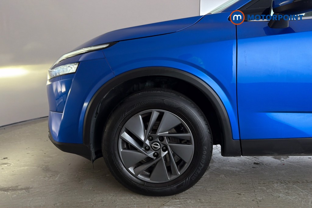 Nissan Qashqai Acenta Premium Manual Petrol SUV - Stock Number (1667422) - 47th supplementary image