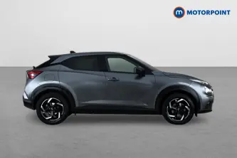 Nissan Juke N-Connecta Manual Petrol SUV - Stock Number (1667438) - Drivers side