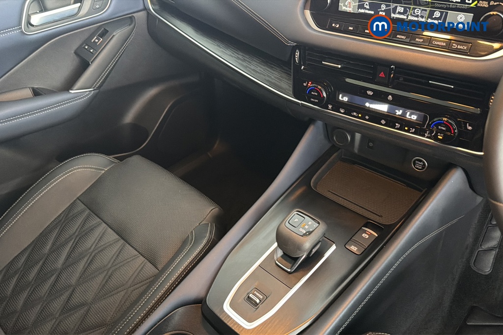 Nissan Qashqai Tekna-Plus Automatic Petrol SUV - Stock Number (1667556) - 15th supplementary image