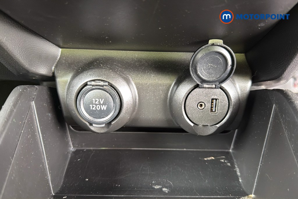 Suzuki Swift Attitude Manual Petrol Hatchback - Stock Number (1667858) - 6th supplementary image