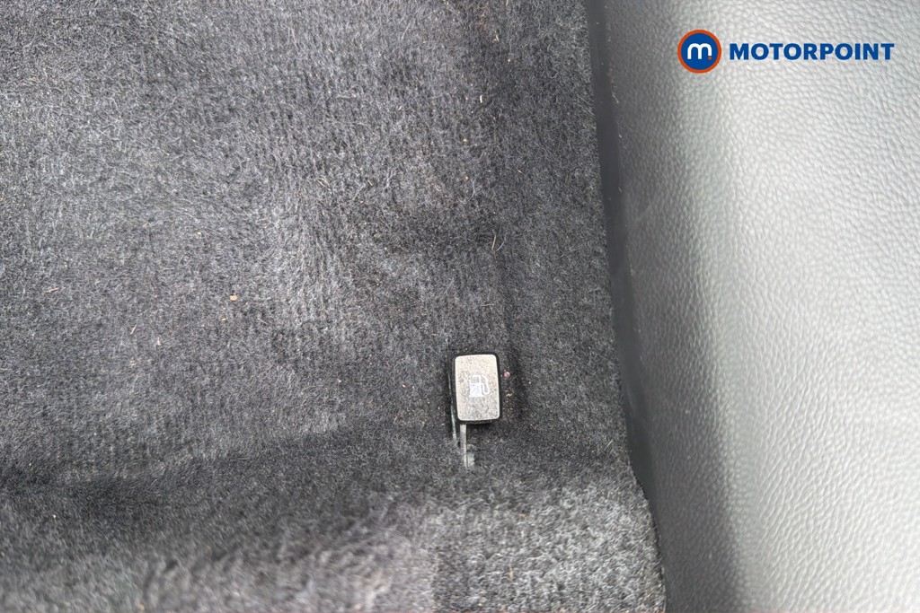 Suzuki Swift Attitude Manual Petrol Hatchback - Stock Number (1667858) - 20th supplementary image
