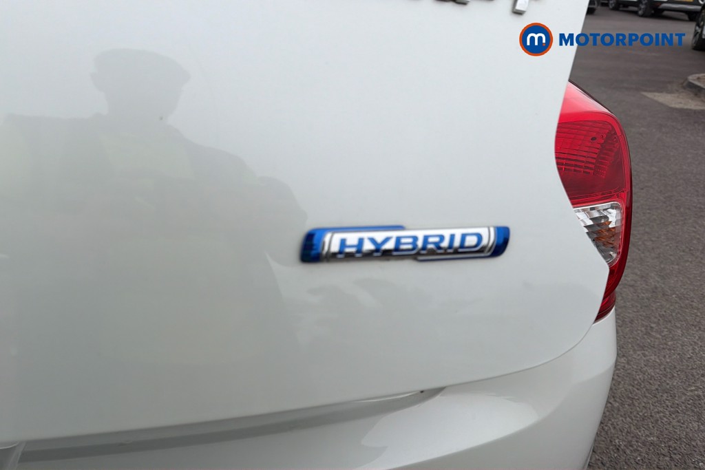 Suzuki Swift Attitude Manual Petrol Hatchback - Stock Number (1667858) - 35th supplementary image