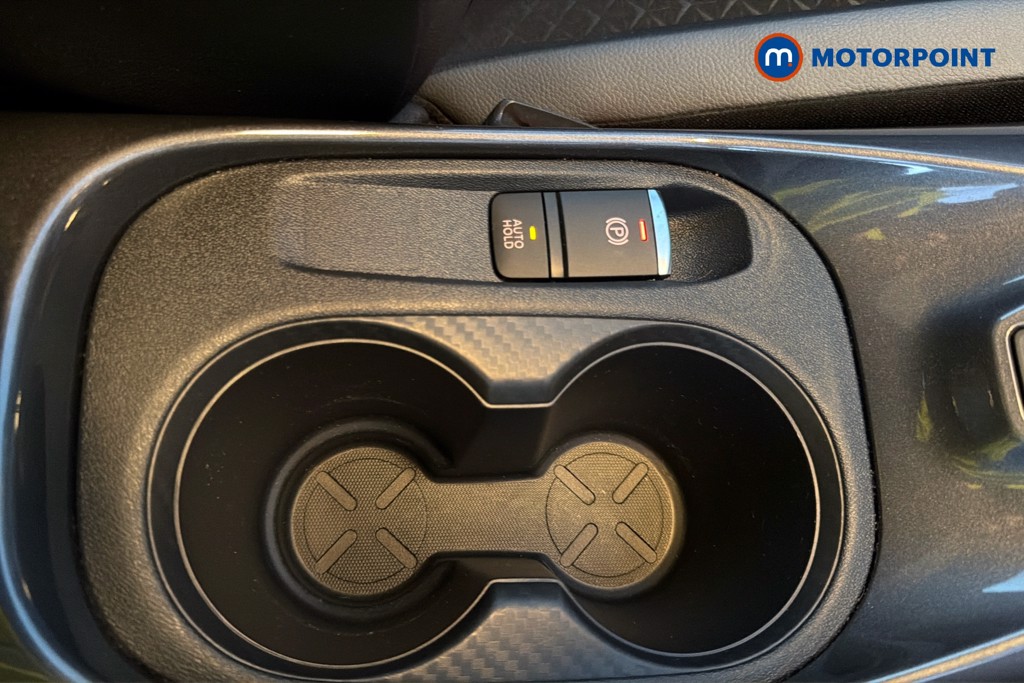 Nissan Juke N-Connecta Manual Petrol SUV - Stock Number (1668146) - 16th supplementary image