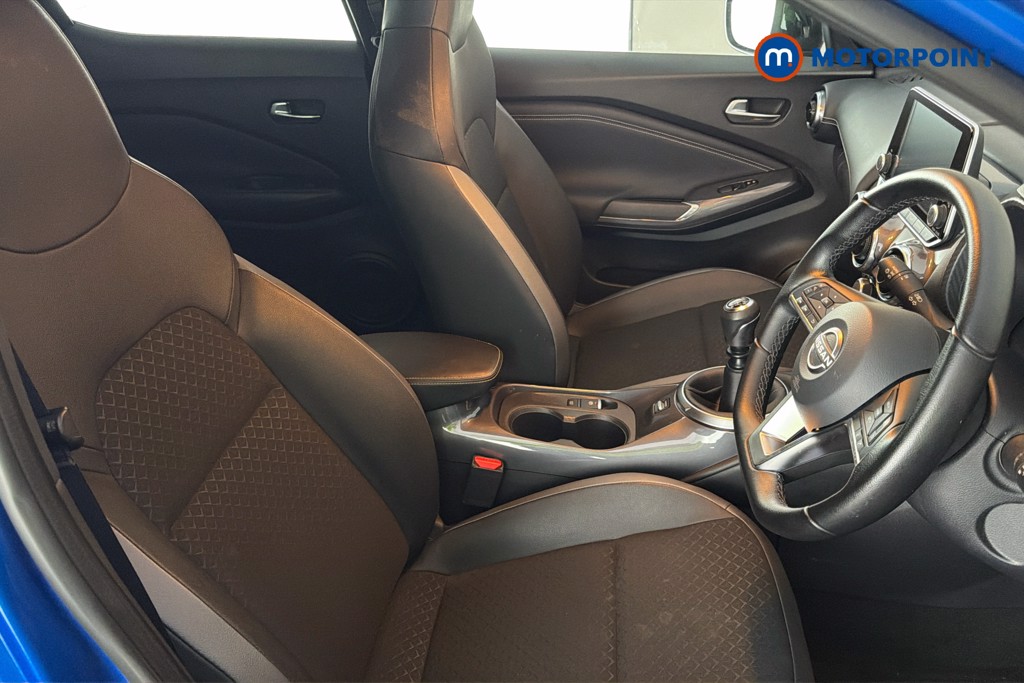 Nissan Juke N-Connecta Manual Petrol SUV - Stock Number (1668146) - 22nd supplementary image