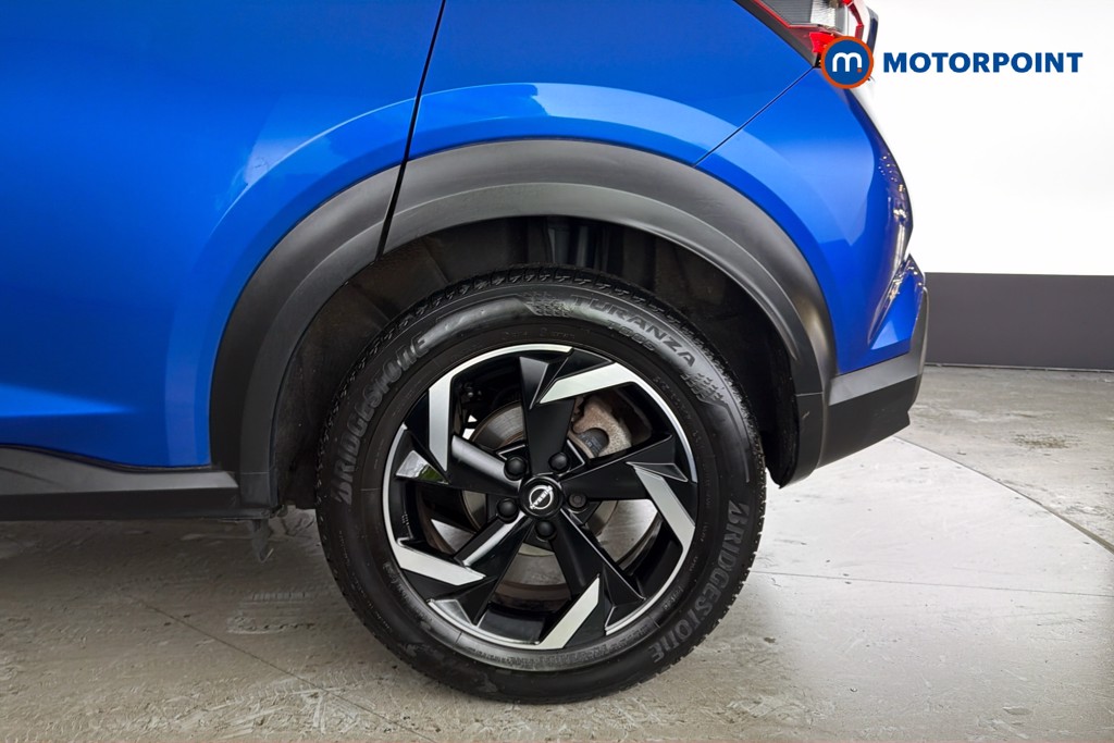 Nissan Juke N-Connecta Manual Petrol SUV - Stock Number (1668146) - 48th supplementary image