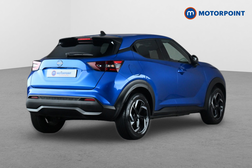 Nissan Juke N-Connecta Manual Petrol SUV - Stock Number (1668146) - Drivers side rear corner
