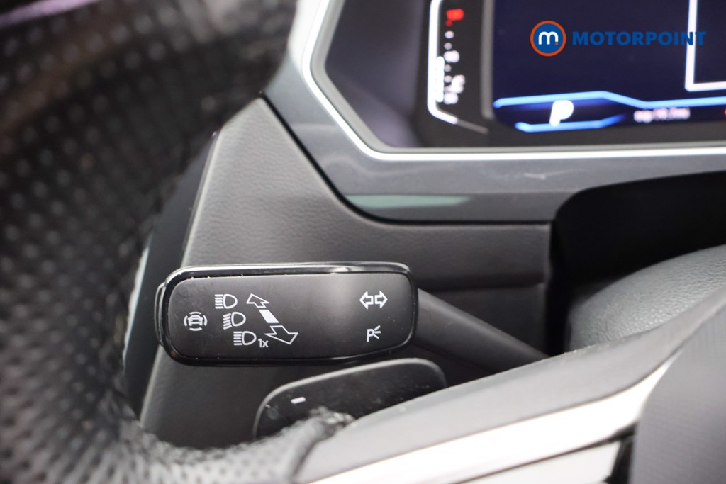 Volkswagen Tiguan R-Line Automatic Petrol SUV - Stock Number (1668242) - 5th supplementary image