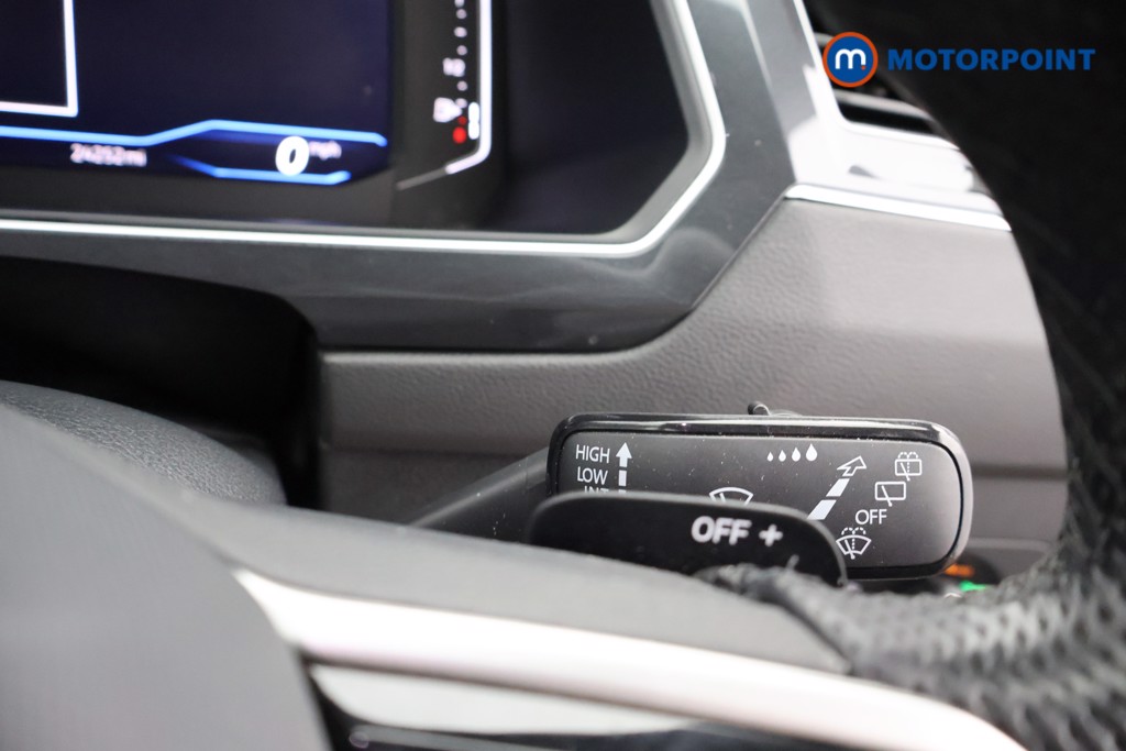 Volkswagen Tiguan R-Line Automatic Petrol SUV - Stock Number (1668242) - 6th supplementary image