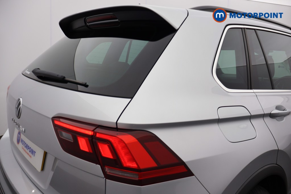 Volkswagen Tiguan R-Line Automatic Petrol SUV - Stock Number (1668242) - 30th supplementary image