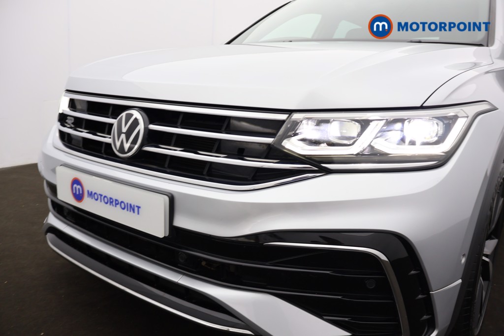 Volkswagen Tiguan R-Line Automatic Petrol SUV - Stock Number (1668242) - 33rd supplementary image