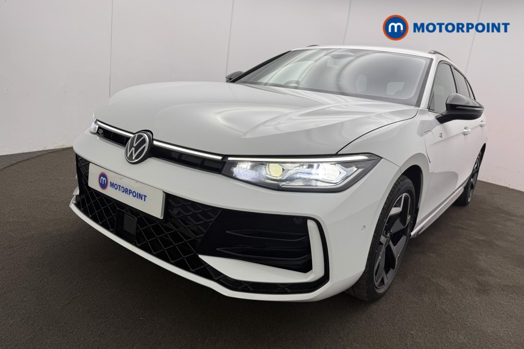 Volkswagen Passat R-Line Automatic Petrol Plug-In Hybrid Estate - Stock Number (1668358) - 27th supplementary image