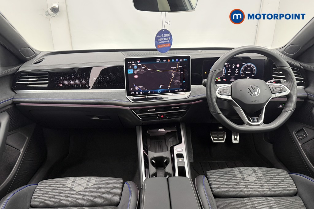 Volkswagen Passat R-Line Automatic Petrol Plug-In Hybrid Estate - Stock Number (1668358) - 1st supplementary image