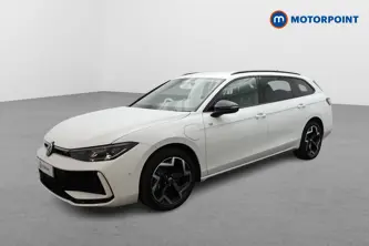 Volkswagen Passat R-Line Automatic Petrol Plug-In Hybrid Estate - Stock Number (1668358) - Passenger side front corner