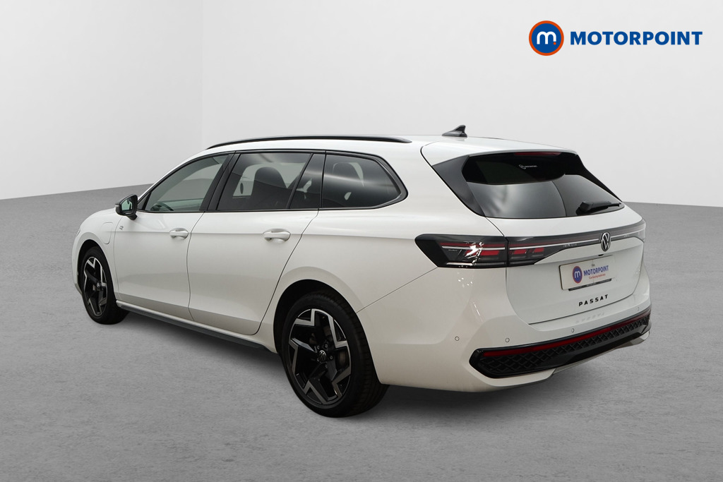 Volkswagen Passat R-Line Automatic Petrol Plug-In Hybrid Estate - Stock Number (1668358) - Passenger side rear corner
