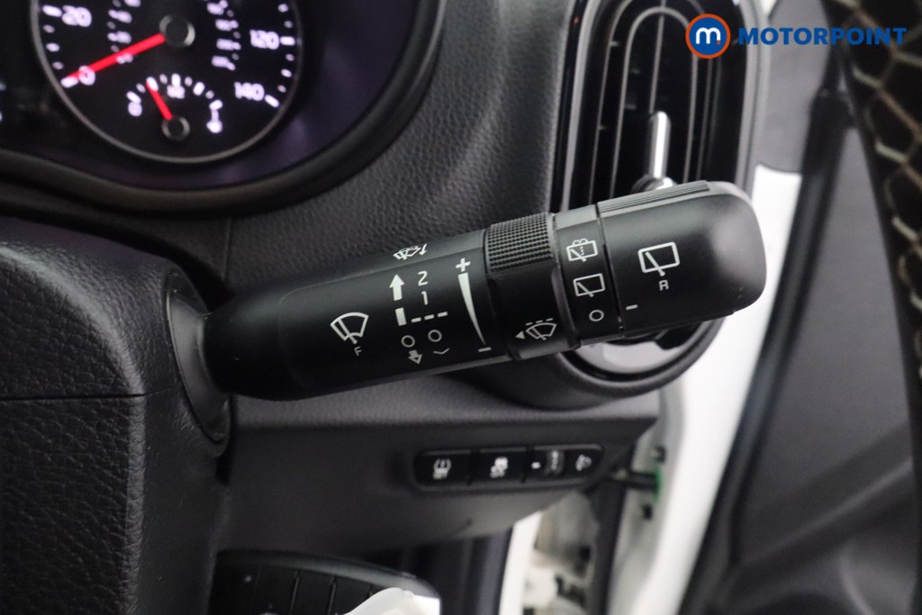 KIA Picanto 3 Automatic Petrol Hatchback - Stock Number (1668374) - 7th supplementary image