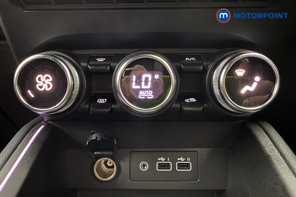 Renault Clio Esprit Alpine Automatic Petrol-Electric Hybrid Hatchback - Stock Number (1668448) - 16th supplementary image