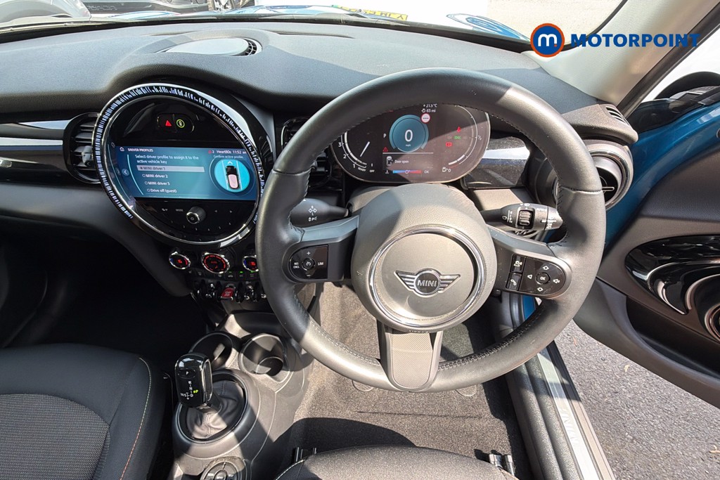 Mini Hatchback Cooper Classic Automatic Petrol Hatchback - Stock Number (1668468) - 25th supplementary image