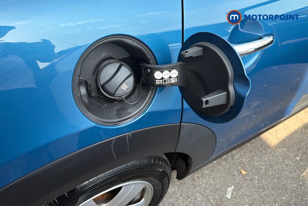 Mini Hatchback Cooper Classic Automatic Petrol Hatchback - Stock Number (1668468) - 34th supplementary image