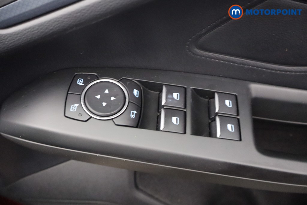 Ford Focus Active X Automatic Diesel Hatchback - Stock Number (1668664) - 11th supplementary image
