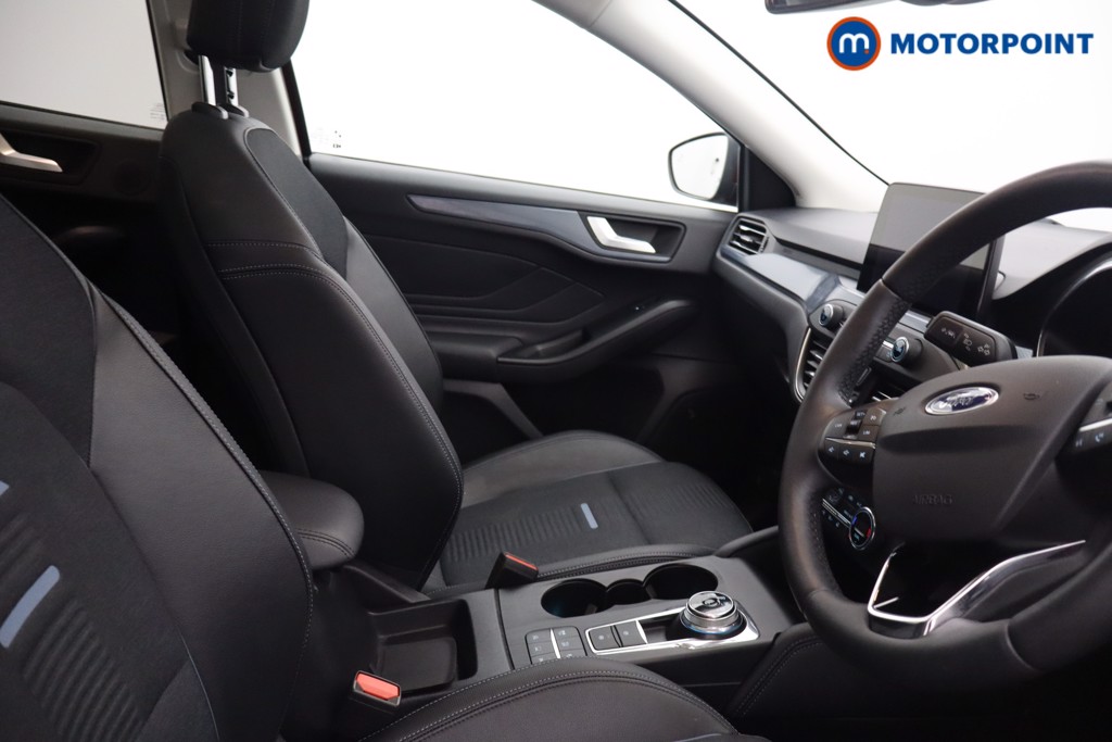 Ford Focus Active X Automatic Diesel Hatchback - Stock Number (1668664) - 13th supplementary image