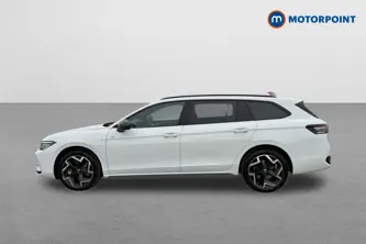 Volkswagen Passat R-Line Automatic Petrol Plug-In Hybrid Estate - Stock Number (1669000) - Passenger side