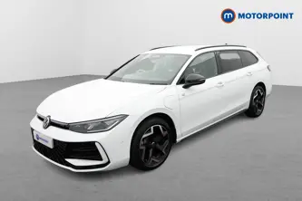 Volkswagen Passat R-Line Automatic Petrol Plug-In Hybrid Estate - Stock Number (1669007) - Passenger side front corner