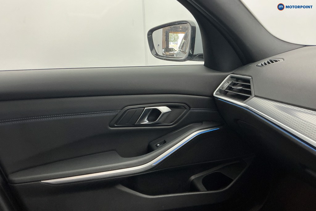 BMW 3 Series M Sport Automatic Petrol Saloon - Stock Number (1669083) - 18th supplementary image
