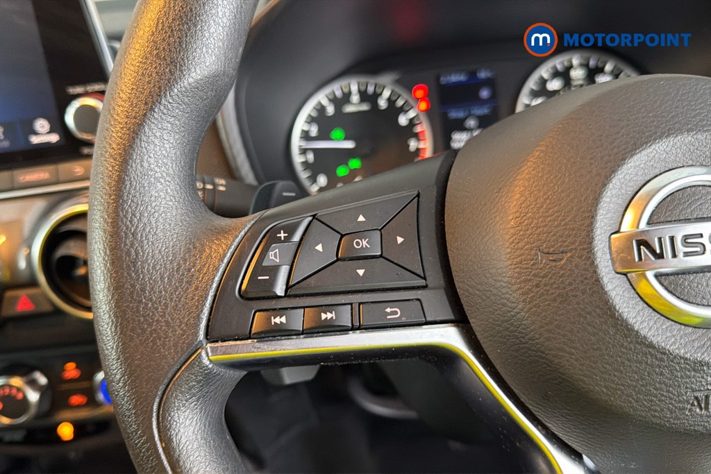 Nissan Juke Acenta Automatic Petrol SUV - Stock Number (1669140) - 3rd supplementary image