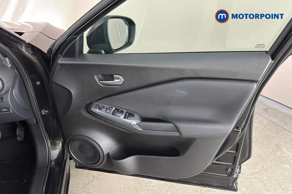 Nissan Juke Acenta Automatic Petrol SUV - Stock Number (1669140) - 19th supplementary image