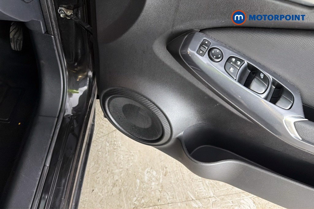 Nissan Juke Acenta Automatic Petrol SUV - Stock Number (1669140) - 21st supplementary image
