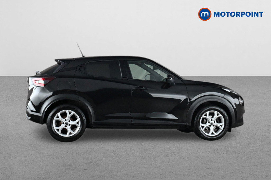 Nissan Juke Acenta Automatic Petrol SUV - Stock Number (1669140) - Drivers side