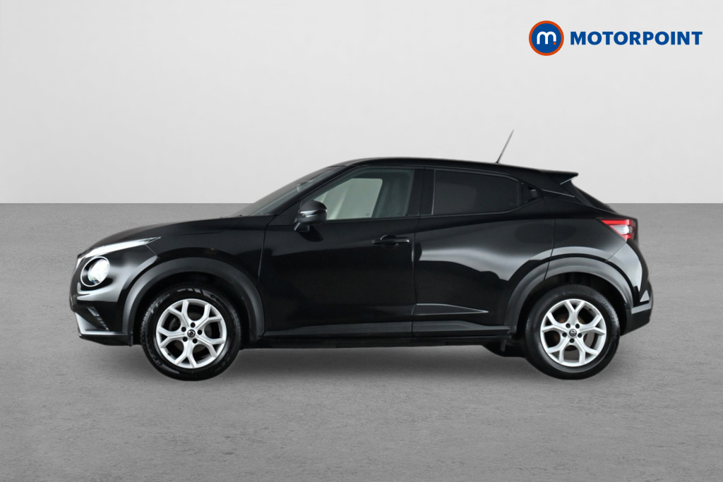 Nissan Juke Acenta Automatic Petrol SUV - Stock Number (1669140) - Passenger side