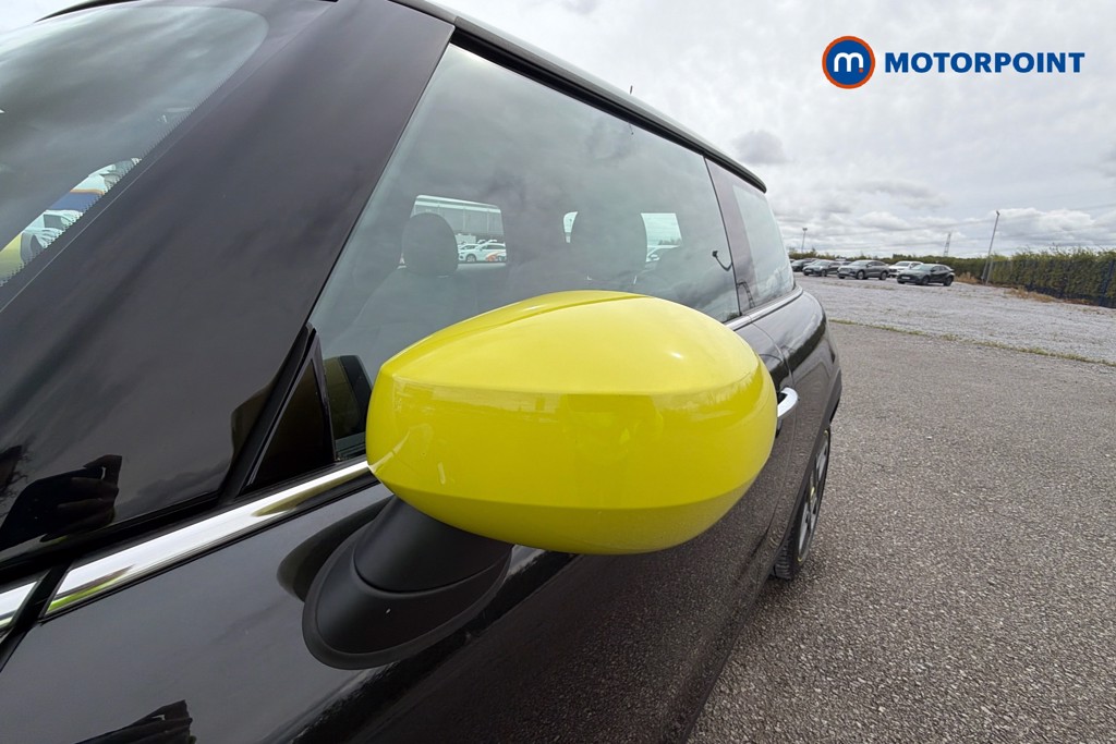 Mini Hatchback Cooper S Level 2 Automatic Electric Hatchback - Stock Number (1669143) - 43rd supplementary image