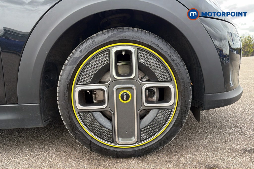 Mini Hatchback Cooper S Level 2 Automatic Electric Hatchback - Stock Number (1669143) - 50th supplementary image