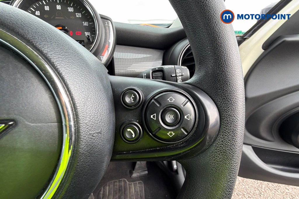 Mini Hatchback Cooper Classic Manual Petrol Hatchback - Stock Number (1669257) - 4th supplementary image