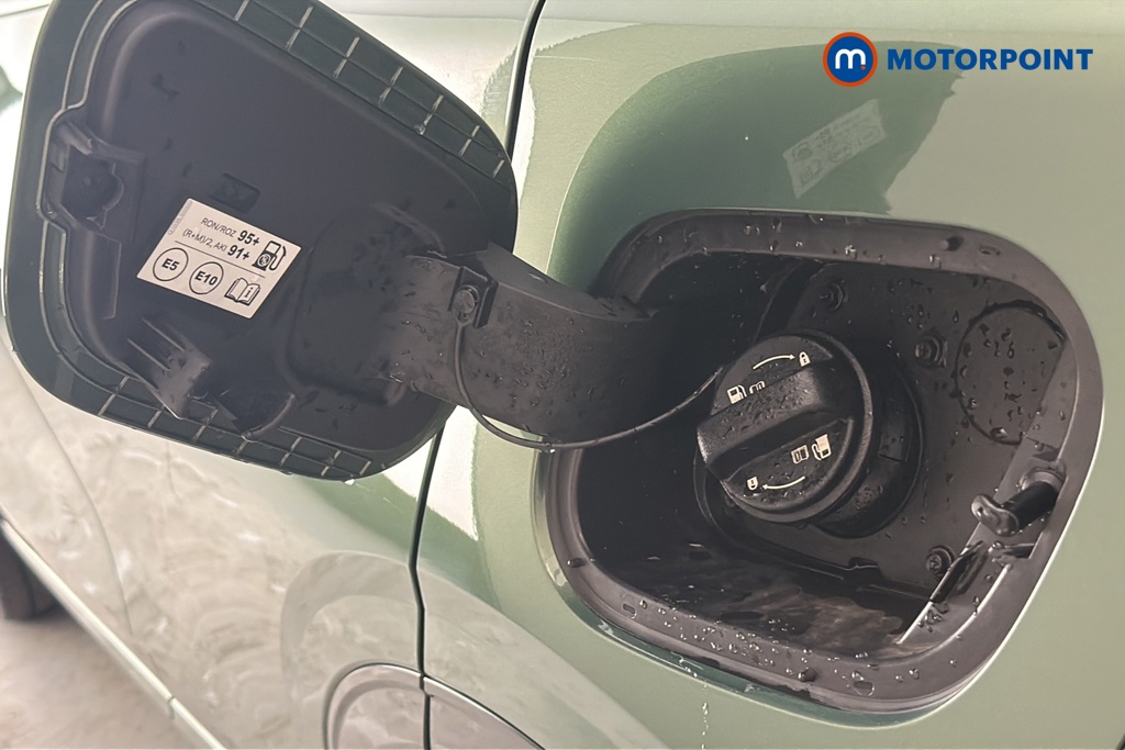 KIA Sportage Gt-Line Automatic Petrol-Electric Hybrid SUV - Stock Number (1669292) - 41st supplementary image