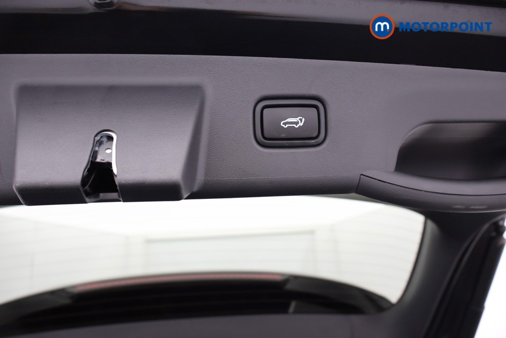 Hyundai Tucson Ultimate Automatic Petrol Plug-In Hybrid SUV - Stock Number (1669343) - 32nd supplementary image