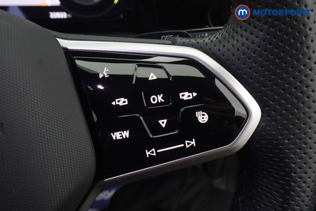 Volkswagen Golf R-Line Automatic Petrol Hatchback - Stock Number (1669433) - 4th supplementary image