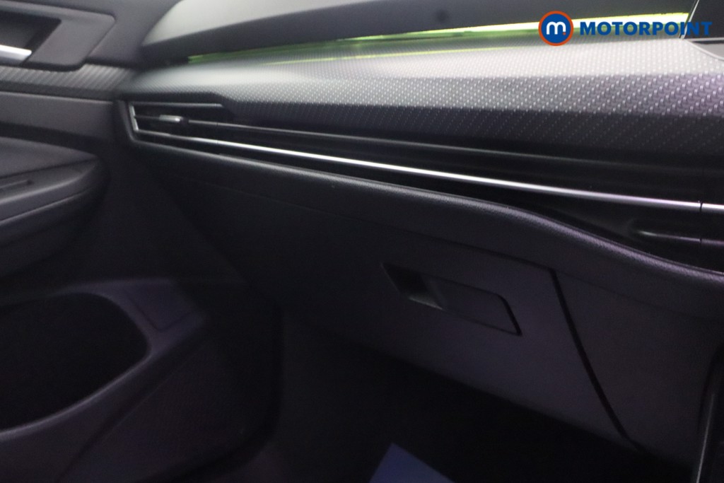 Volkswagen Golf R-Line Automatic Petrol Hatchback - Stock Number (1669433) - 11th supplementary image